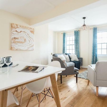 באת' The Lapis Lounge - Large 3Bdr House At River Avon מראה חיצוני תמונה